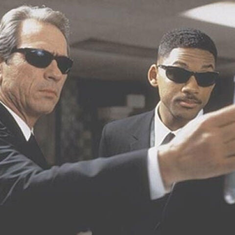 Tommy Lee Jones y Will Smith en 'Men in Black I'